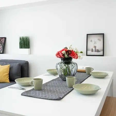 아파트 Oktoberfest Oasis For Up To 12 뮌헨