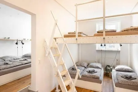 Apartmán Oktoberfest Oasis For Up To 12 *